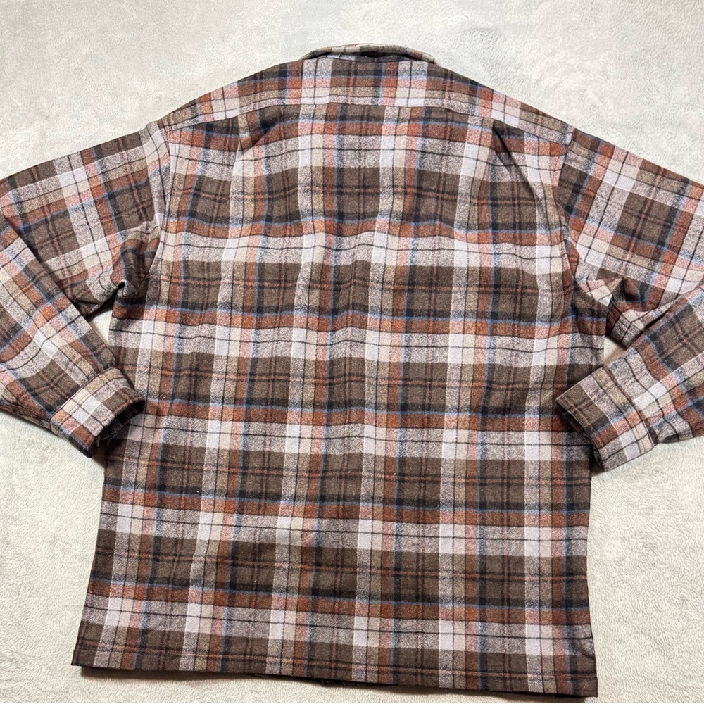 Vintage 70’s Loop Collar Pendleton Board Shirt Si… - image 4